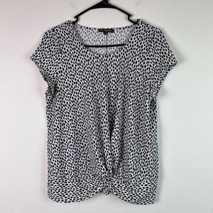Adrianna Papell Short Sleeve Top Size Small Black and White Dotted Knotted Front